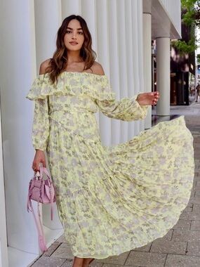ASTR the Label Kaylani Dress in Yellow Grey Floral NWOT